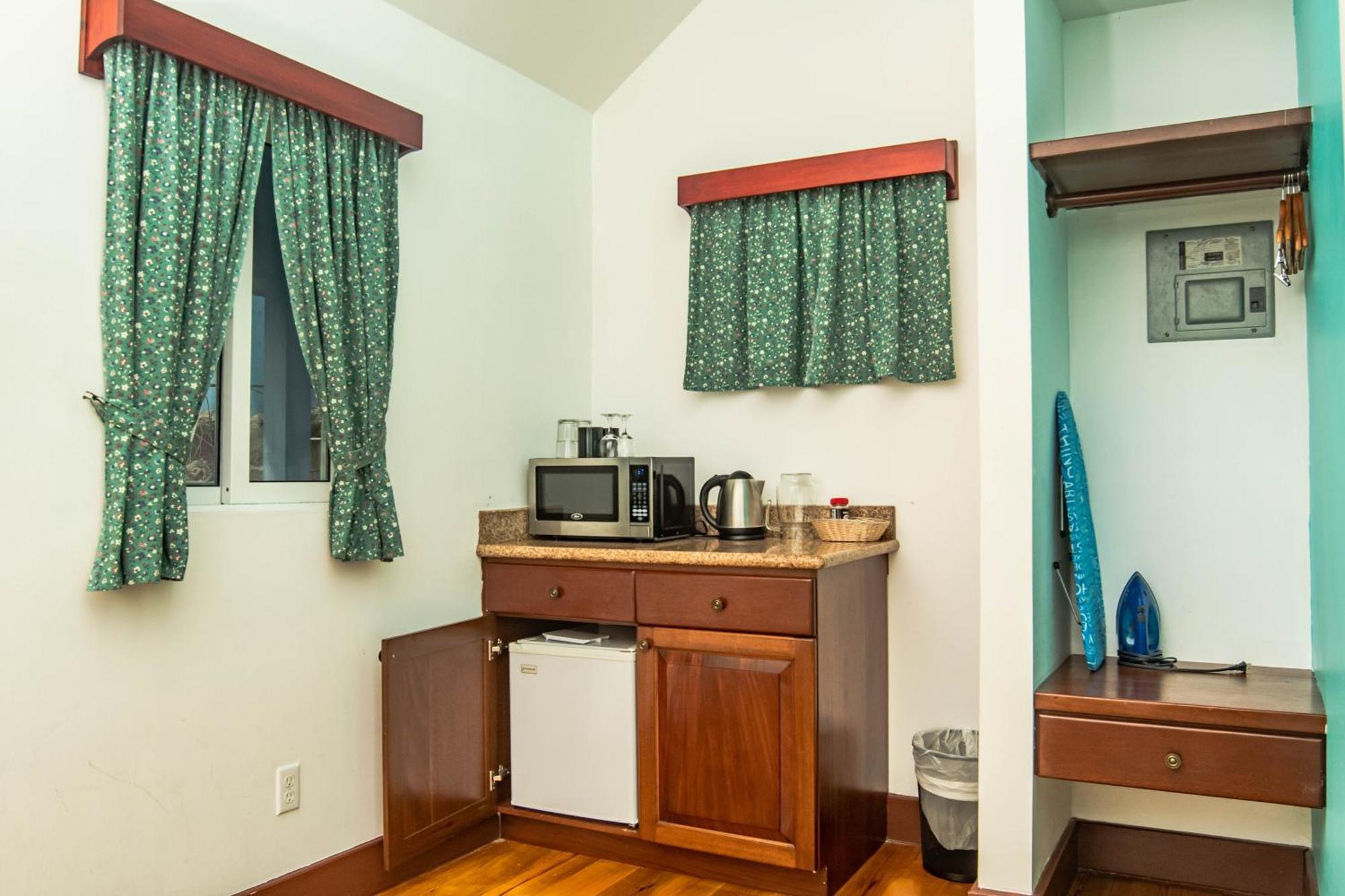 Harbour View Boutique Hotel & Yoga Retreat Belize City Phòng bức ảnh
