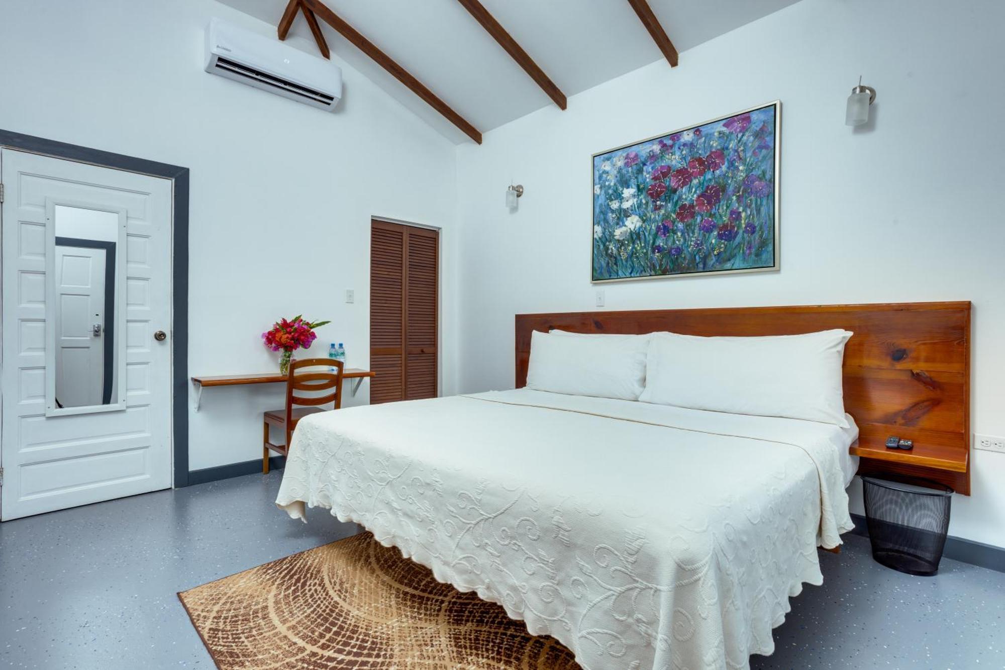 Harbour View Boutique Hotel & Yoga Retreat Belize City Phòng bức ảnh